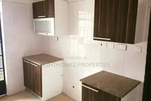 3bdrm Apartment in Waiyaki Way Next To, Mountain View for rent