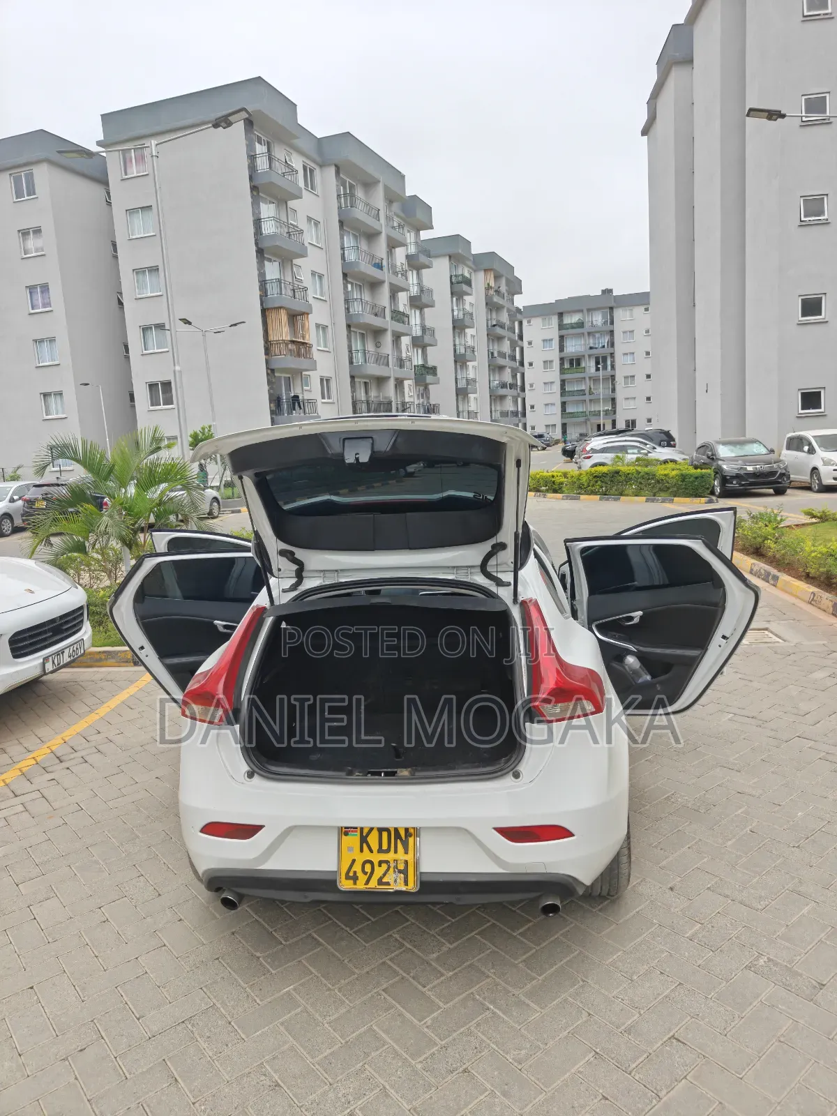 Volvo V40 2016 White