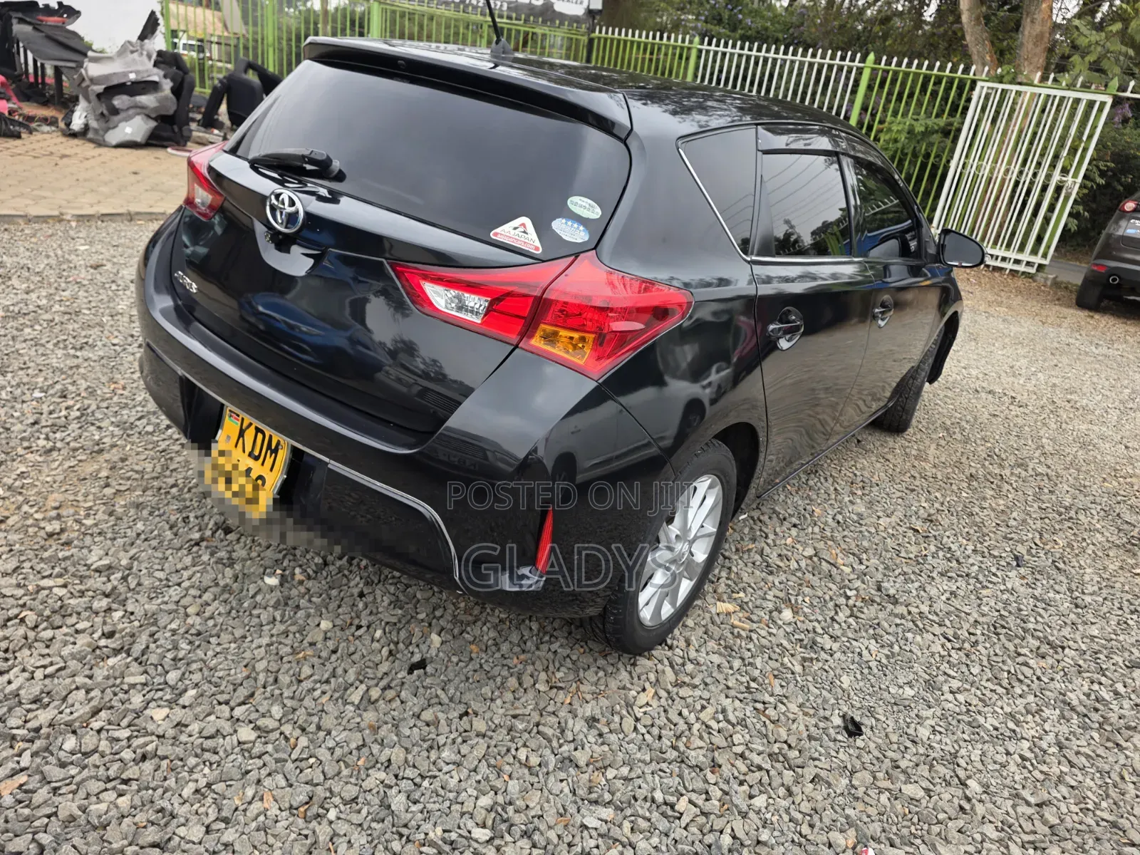 Toyota Auris 2016 Black