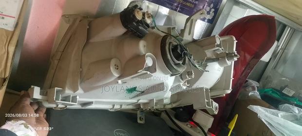 Toyota Probox Old Model 2012 Headlamp Original - thumbnail 3