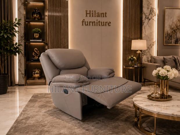 Creamish 1 Seater King Size Recliner Sofa - thumbnail 3