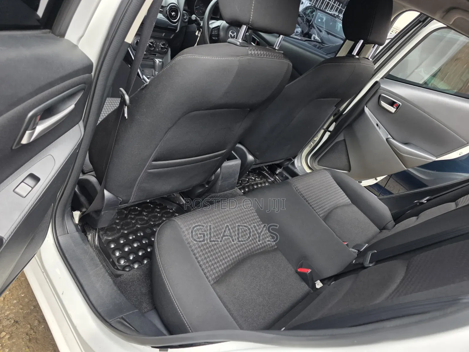 Mazda Demio 2018 White