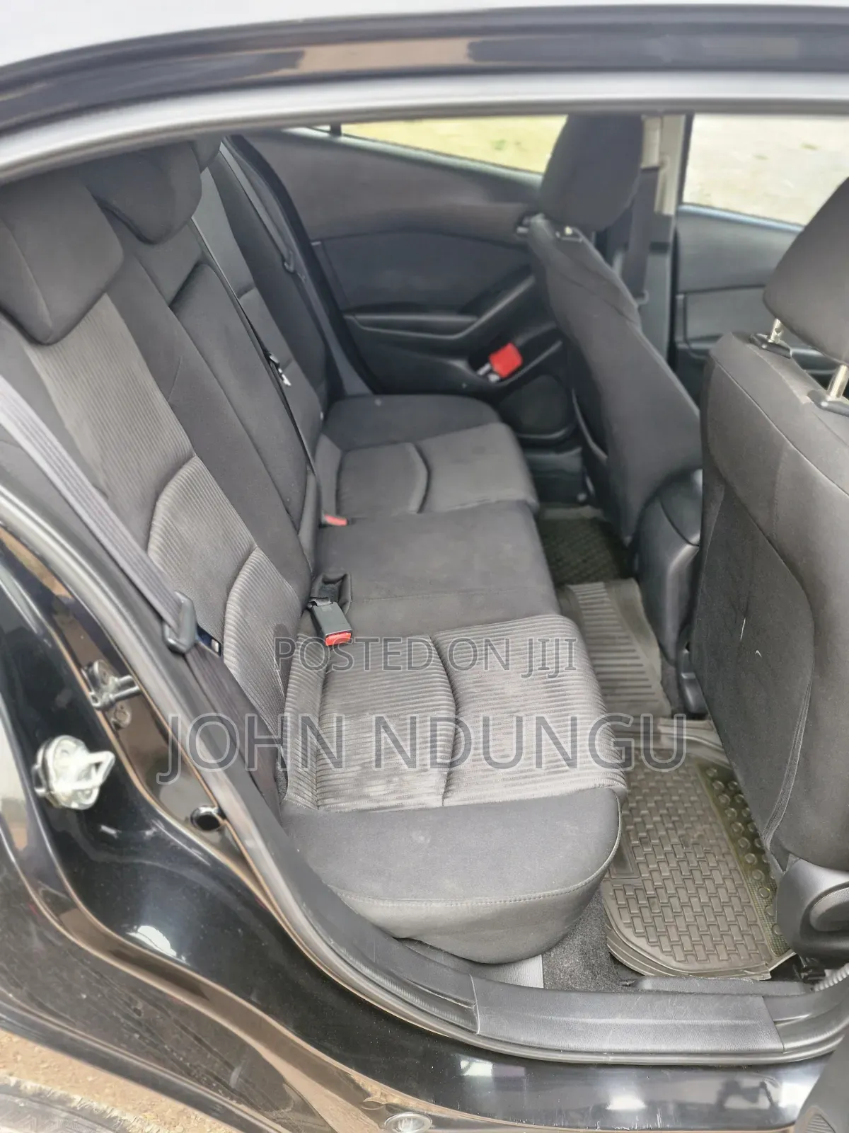 Mazda Axela 2015 Black