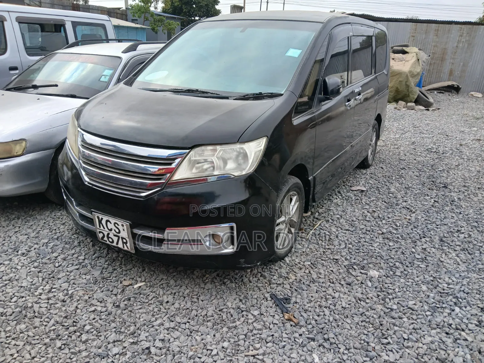 Nissan Serena 2011 Black