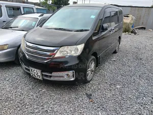 Nissan Serena 2011 Black