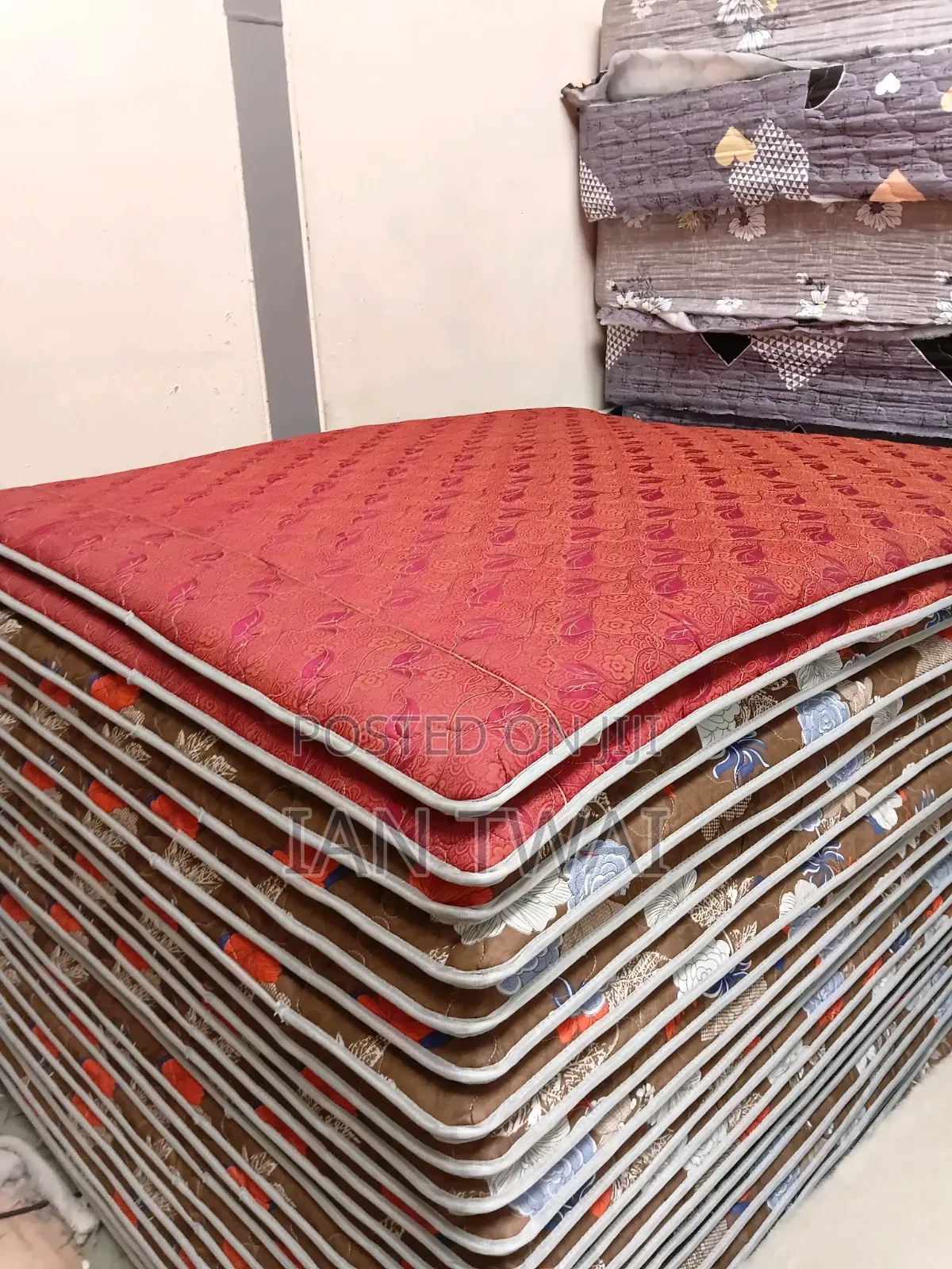 Beds and Beddings
