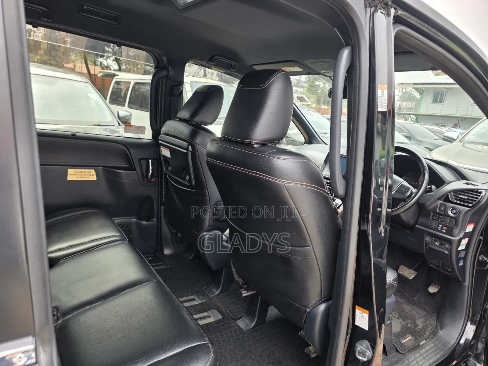 Toyota Esquire 2018 Black