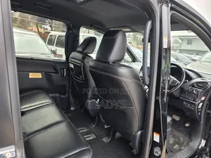 Toyota Esquire 2018 Black