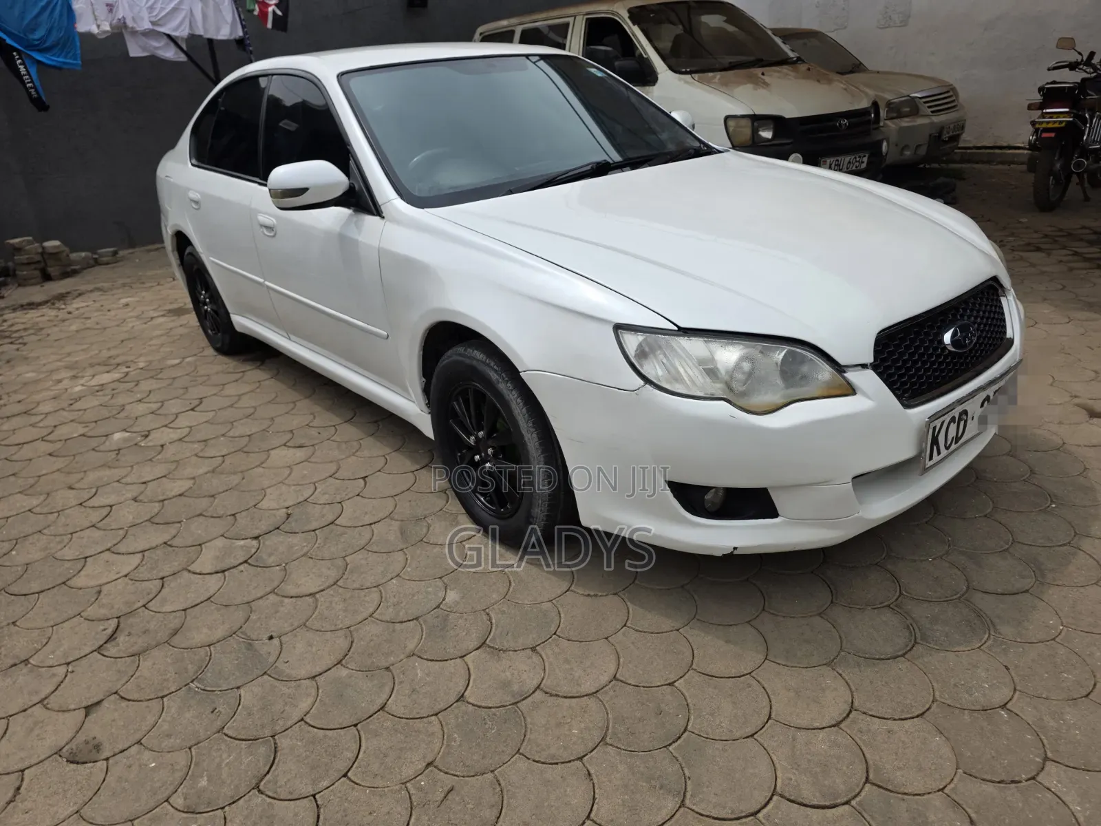 Subaru Legacy 2008 White