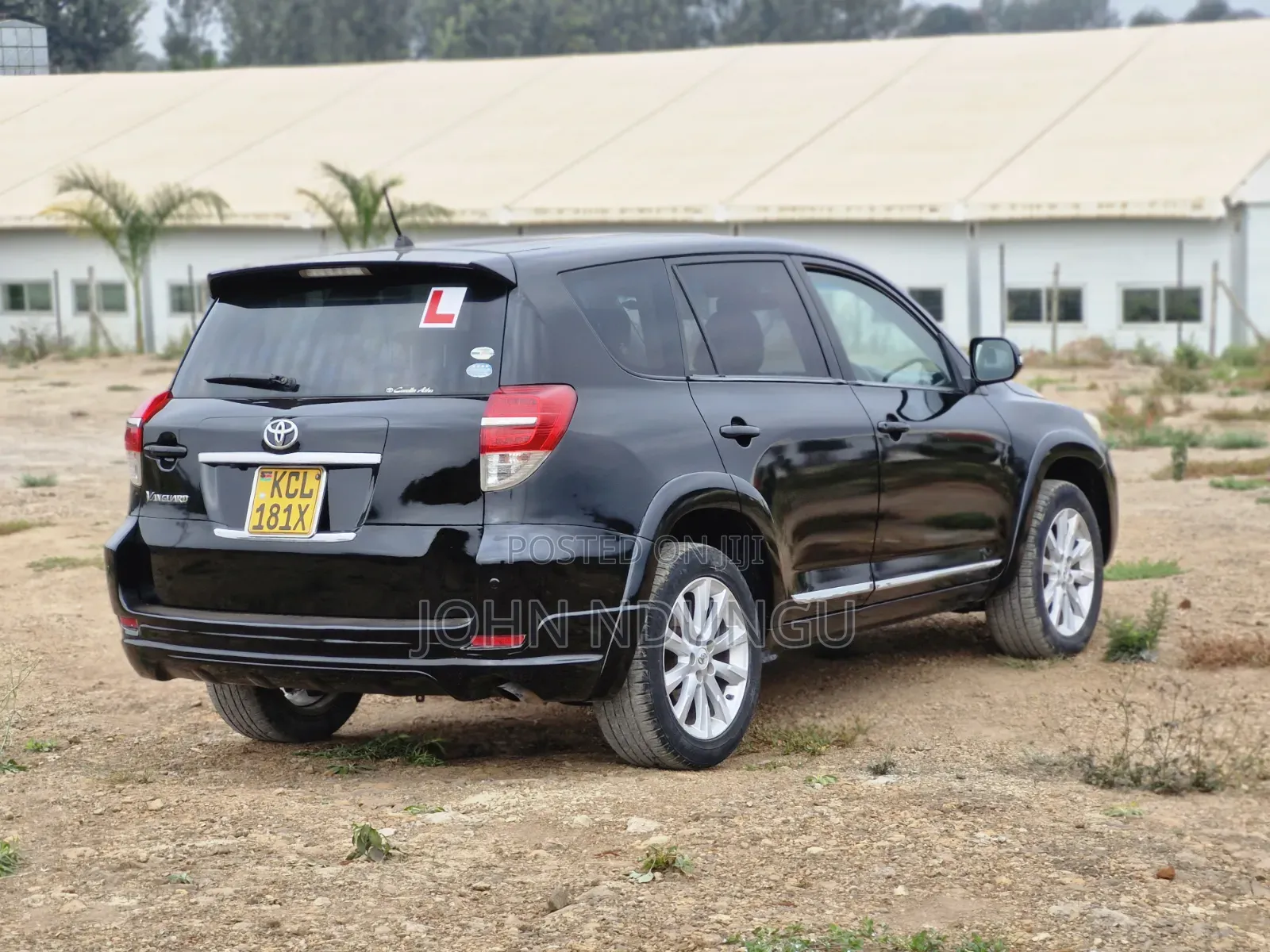 Toyota Vanguard 2010 Black