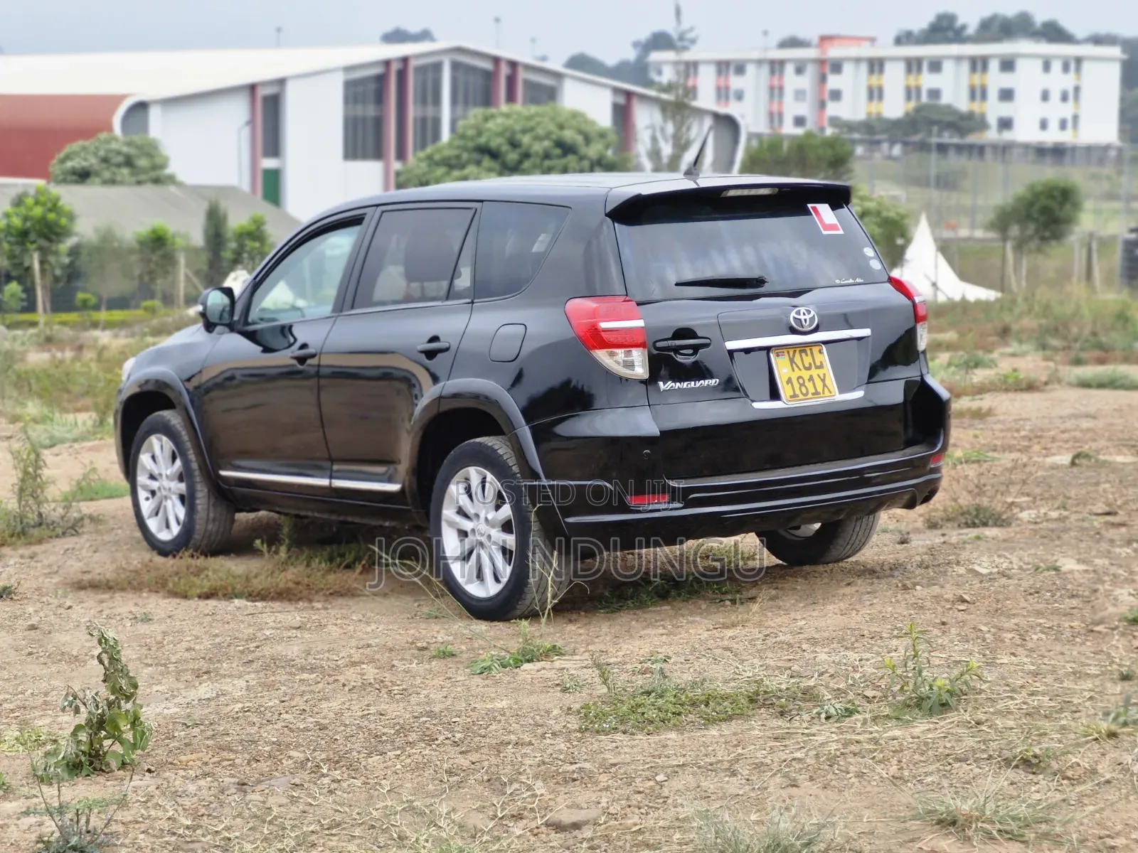 Toyota Vanguard 2010 Black