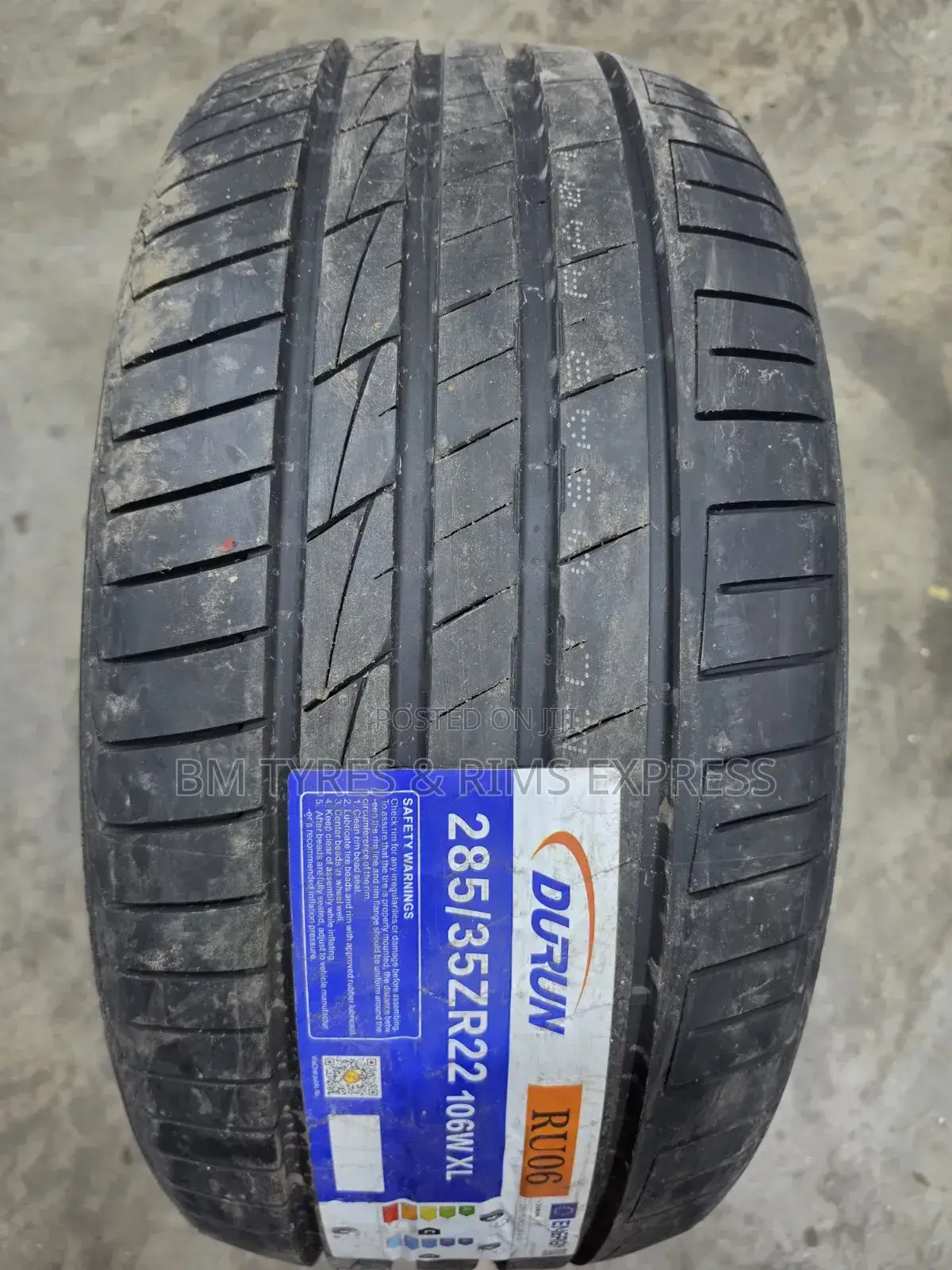 285 /35 R22 Durun Tires.
