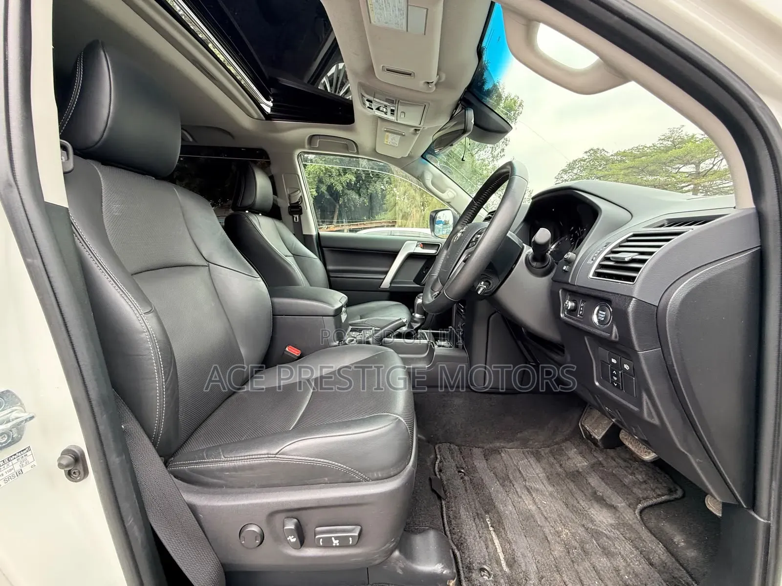 Toyota Land Cruiser Prado 2021 White