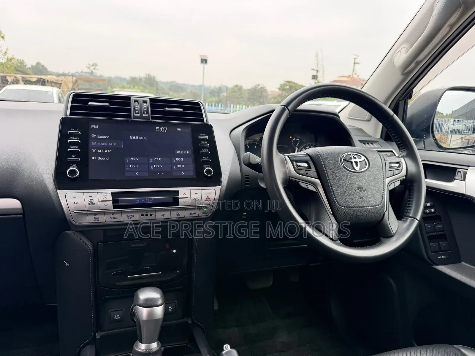 Toyota Land Cruiser Prado 2021 White