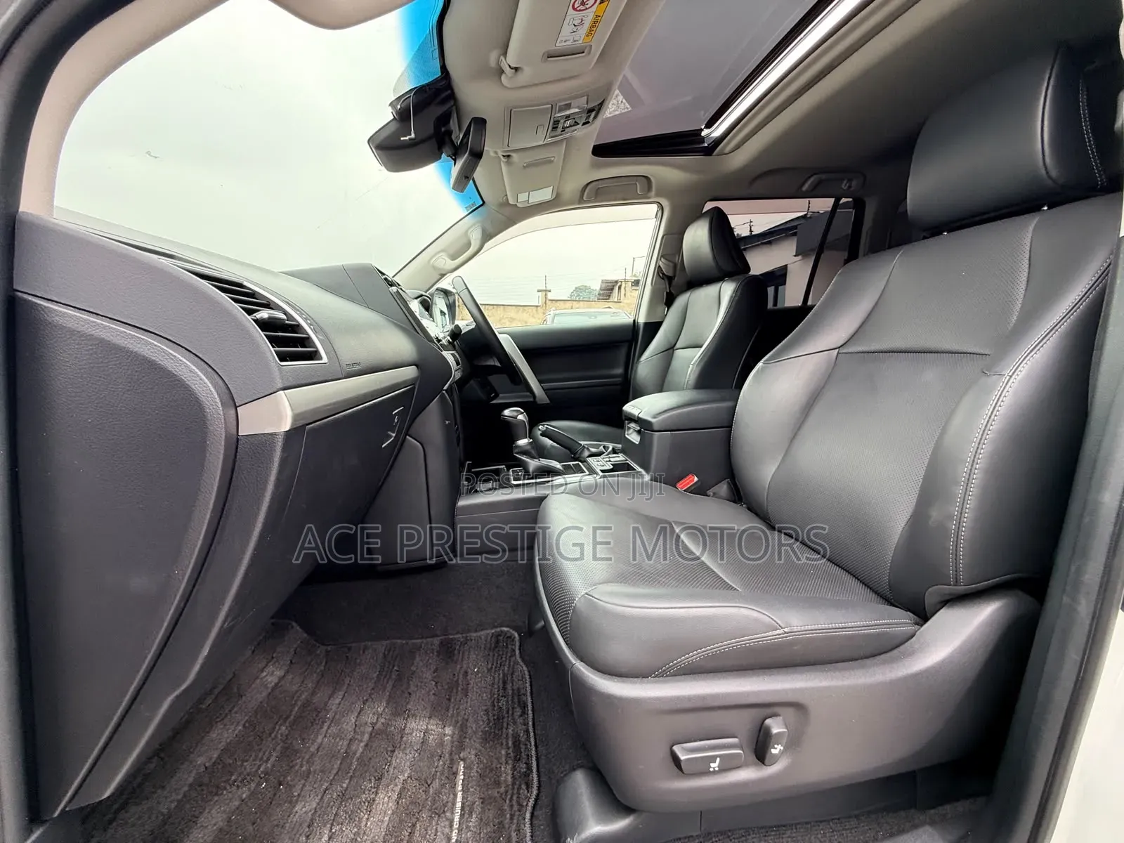 Toyota Land Cruiser Prado 2021 White