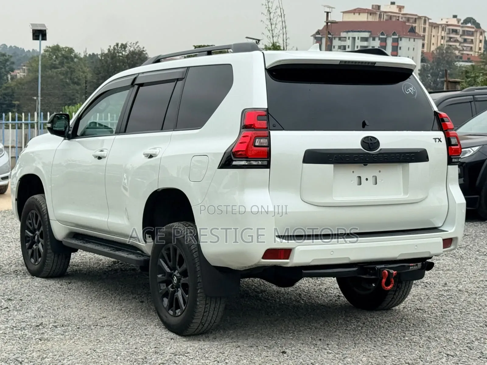 Toyota Land Cruiser Prado 2021 White