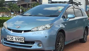 Toyota Wish 2011 Blue