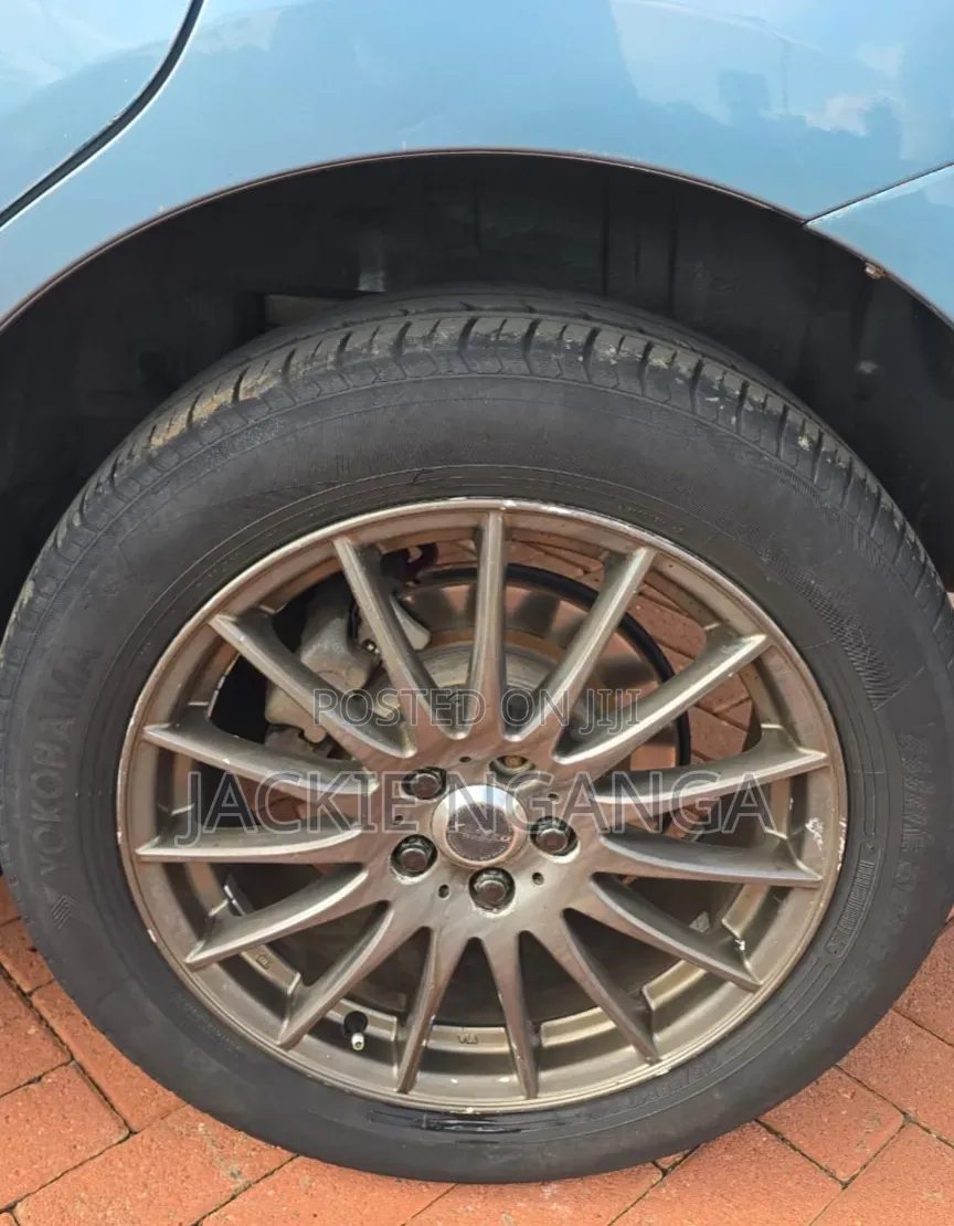 Toyota Wish 2011 Blue