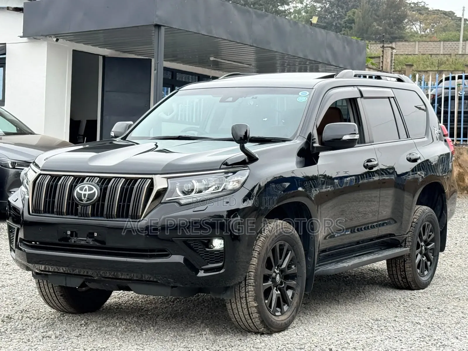 Toyota Land Cruiser Prado 2021 Black