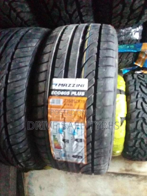 225/45 R18 Mazzini Tyre - main view