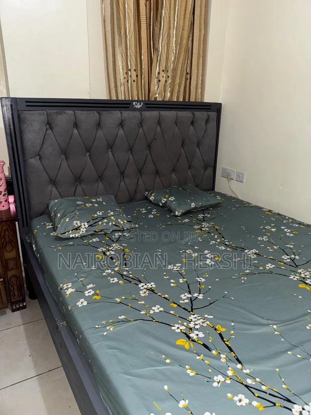 Chester Bed - thumbnail 2