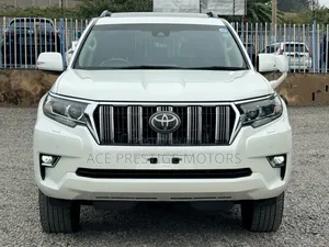 Toyota Land Cruiser Prado 2019 White