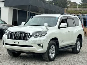 Toyota Land Cruiser Prado 2019 White