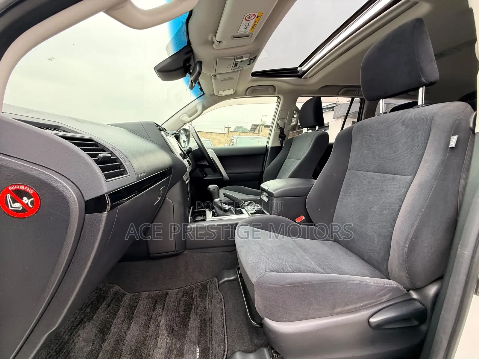 Toyota Land Cruiser Prado 2019 White