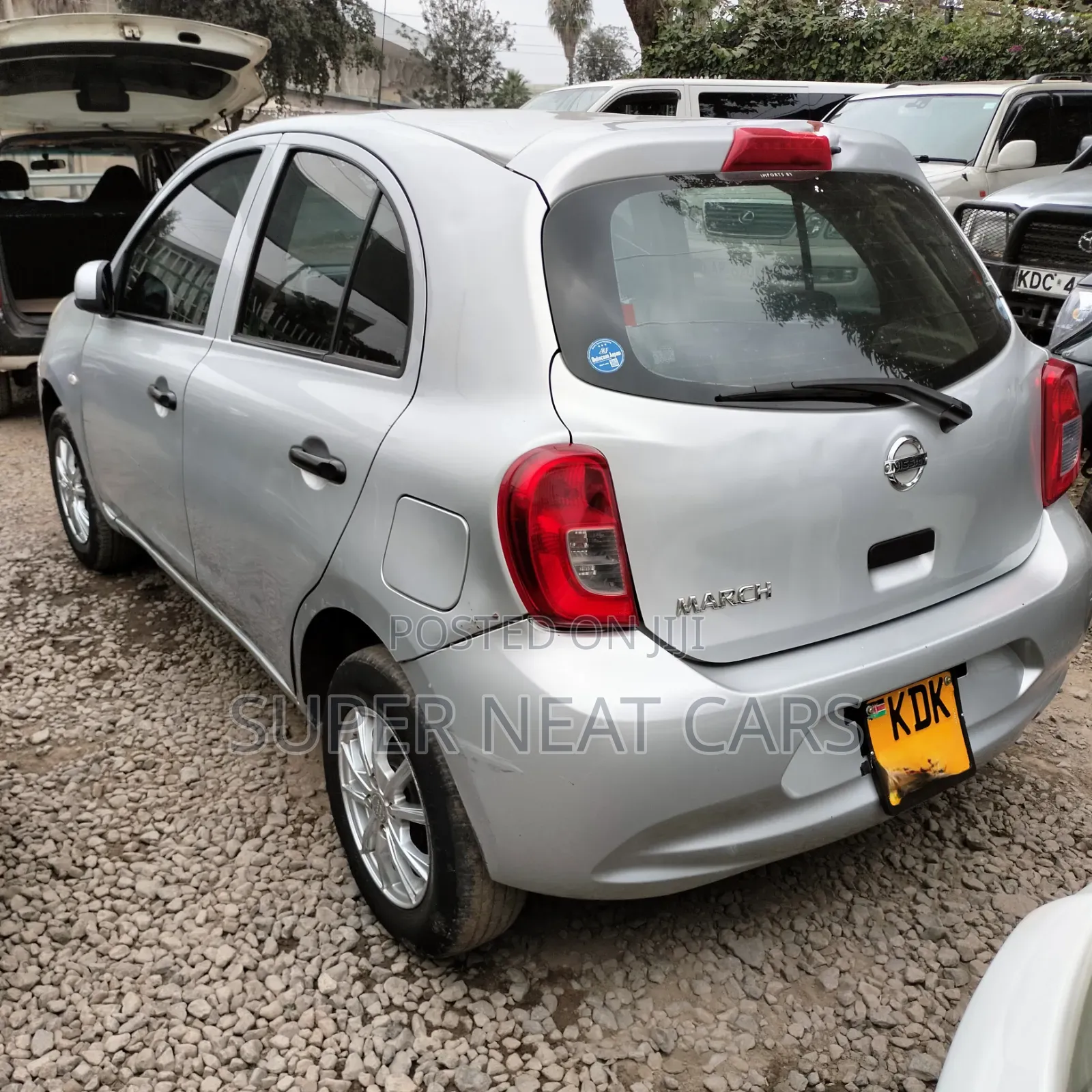 Nissan March 2015 Silver