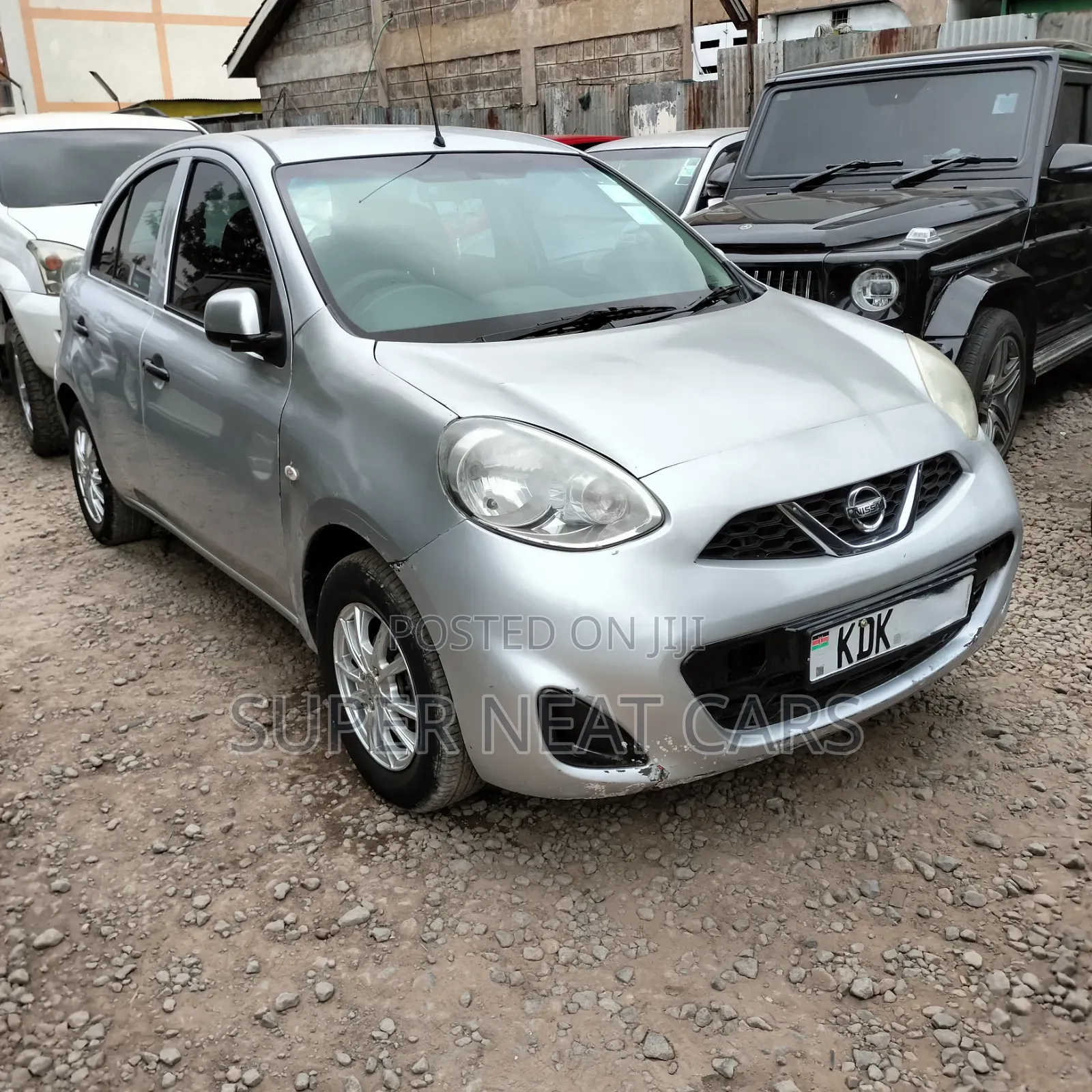 Nissan March 2015 Silver