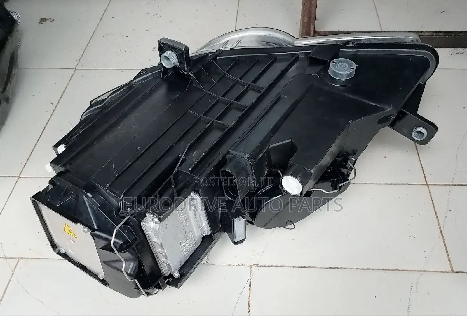 VW Passat B6 Headlight Xenon