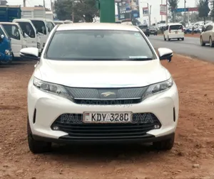 Toyota Harrier 2019 White