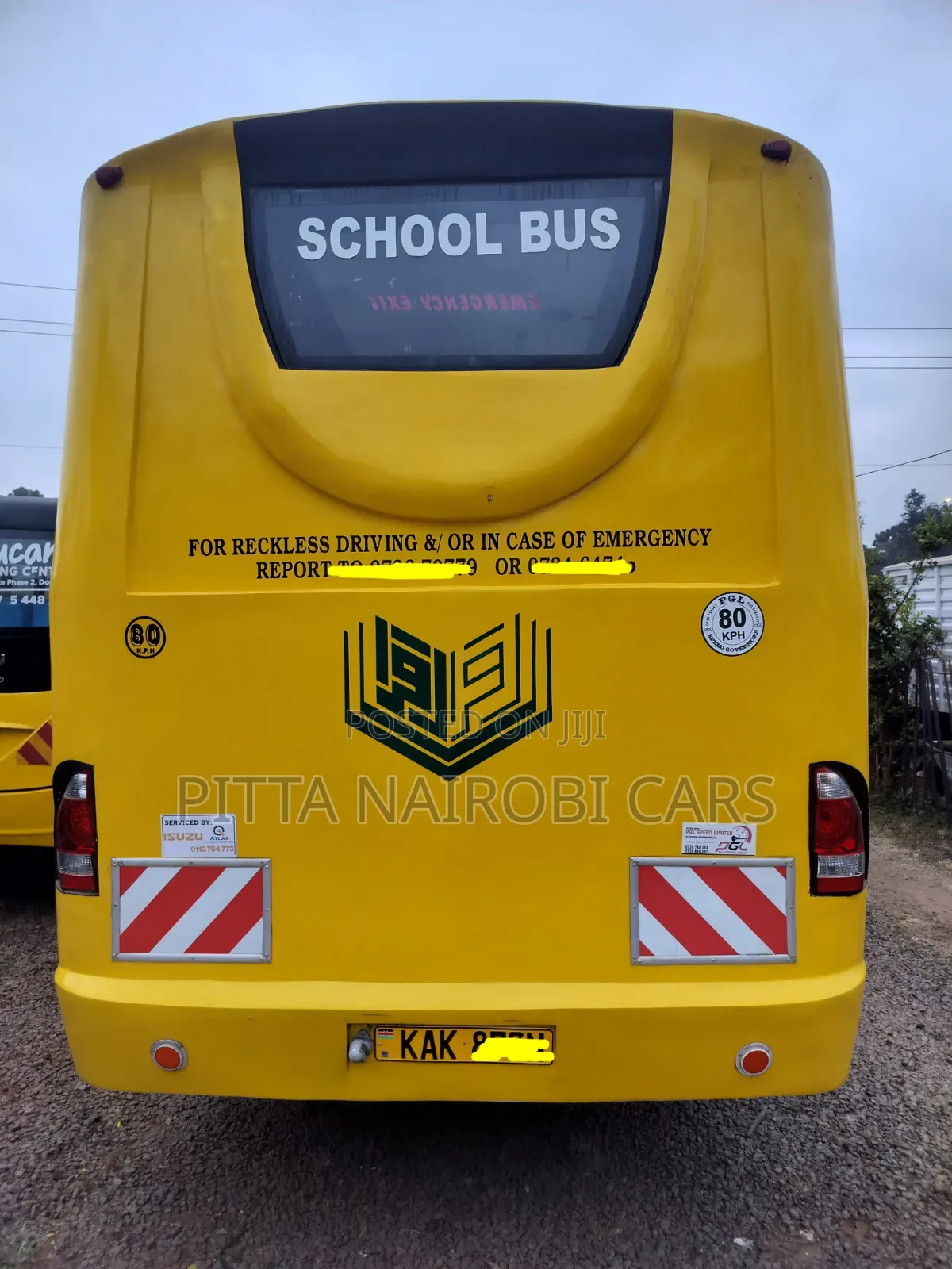 Isuzu AVR 2007 Yellow