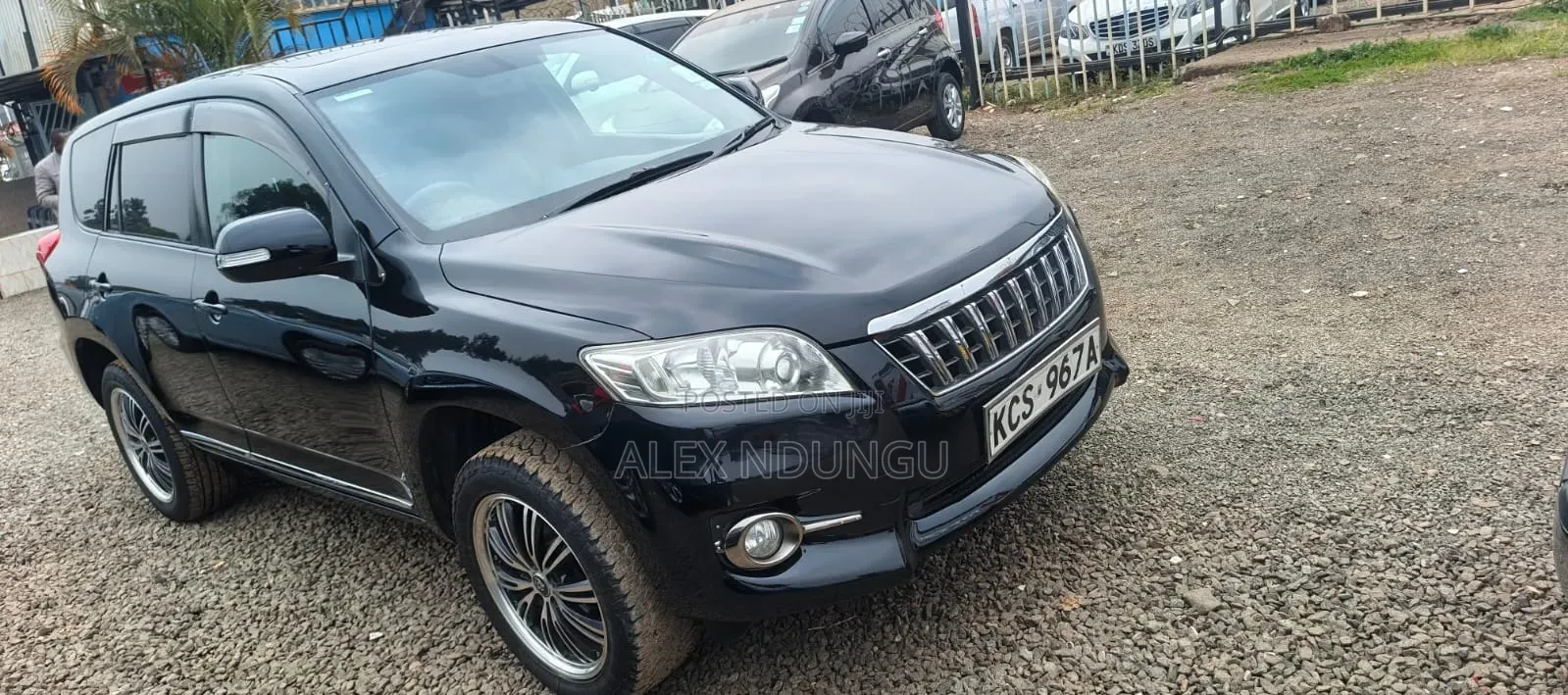 Toyota Vanguard 2011 Black