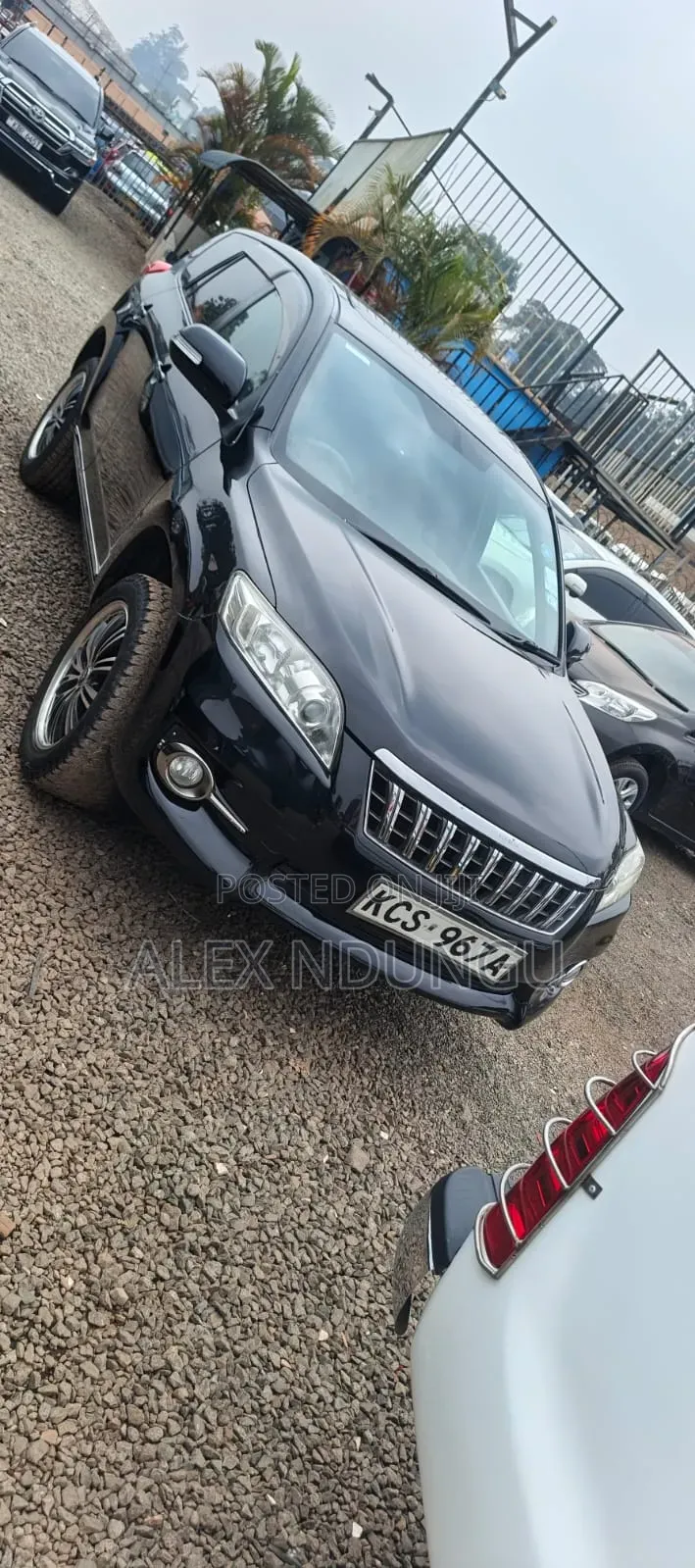 Toyota Vanguard 2011 Black
