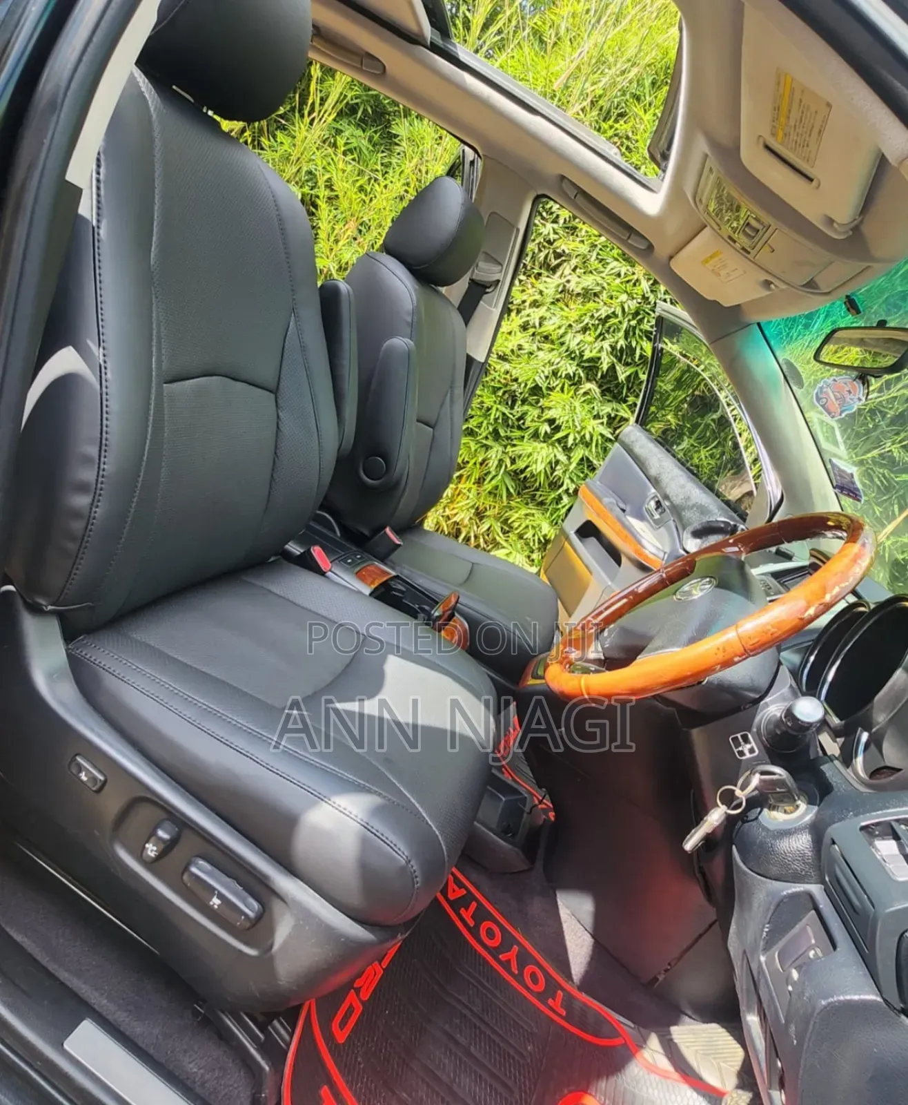 Toyota Harrier 2.4 2010 Black