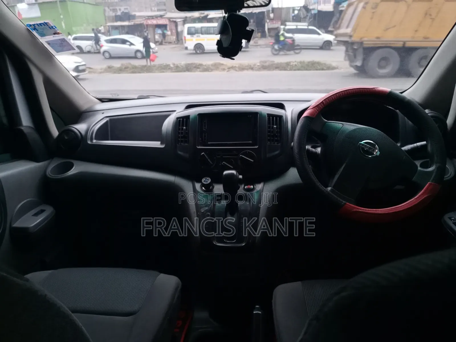 Nissan NV200 2012 Silver