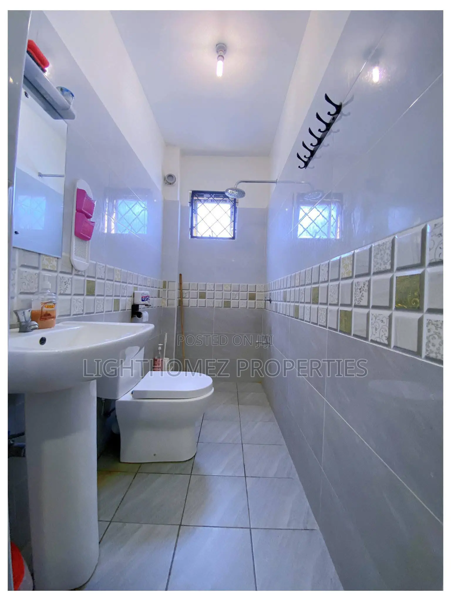 Luxurious Mombasa Nyali 2 Bedrooms Beach View ,With Swimming Poo ,Gym