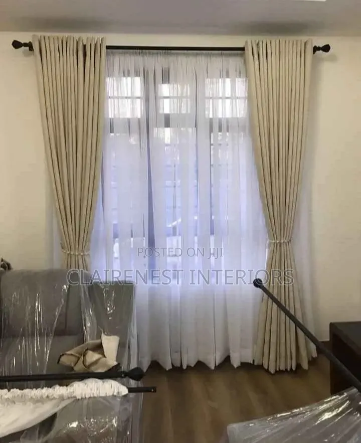 Happy Homes With Elegant Bright Curtains