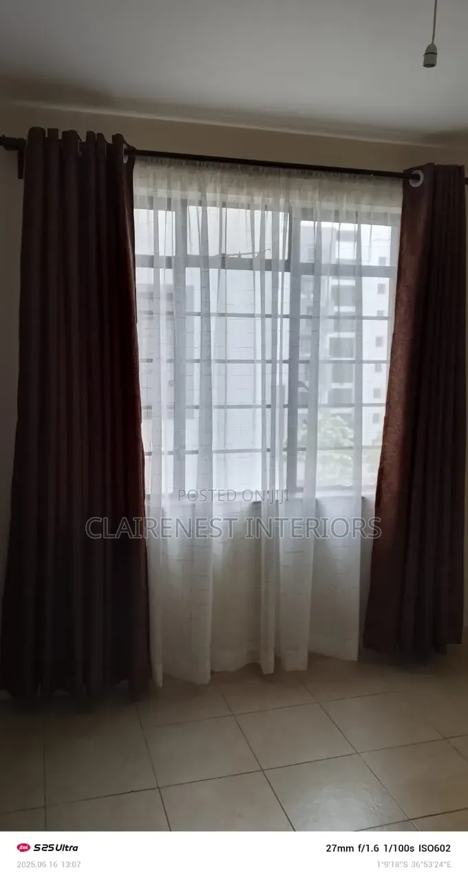 Tte Beauty Is in the Details, Window Curtain Blinds