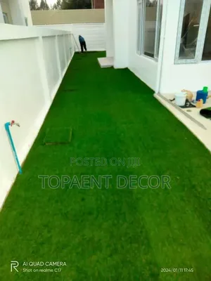 Quality Green Aesthetic Turf Grass and Installation