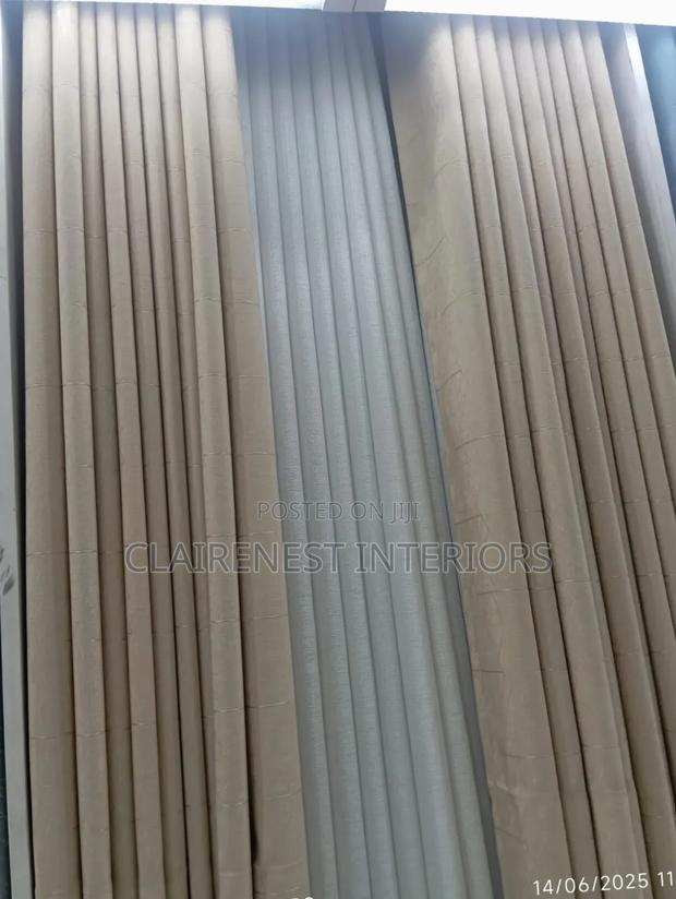 Affordable, Well Stitched Office Window Blinds - thumbnail 2