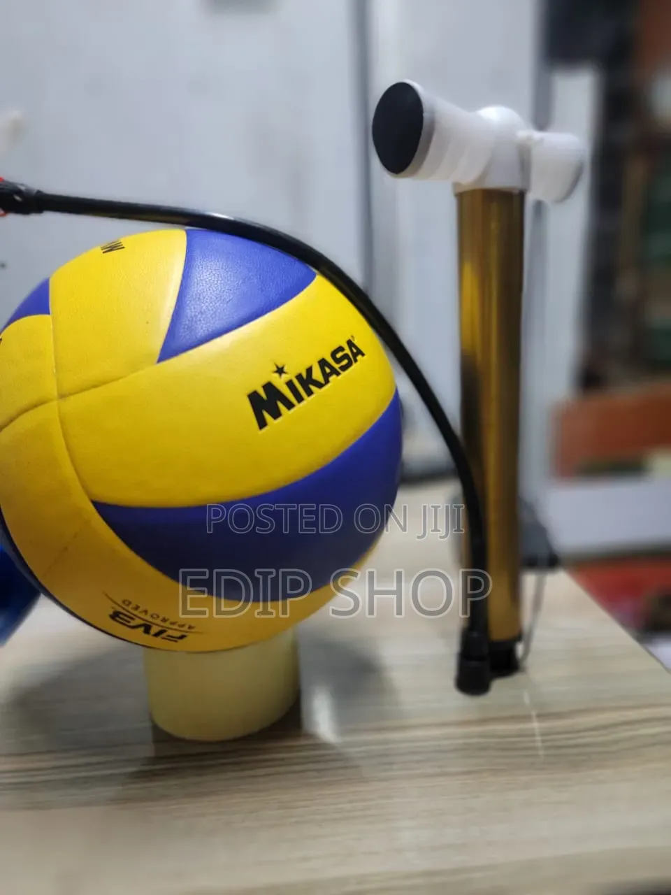 **MVA330 Mikasa Volleyball With Free Hand Pump**