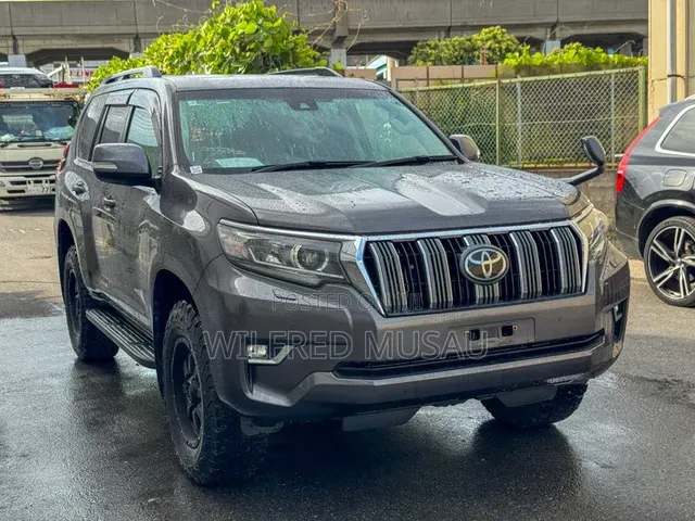 Toyota Land Cruiser Prado 2021 Gold