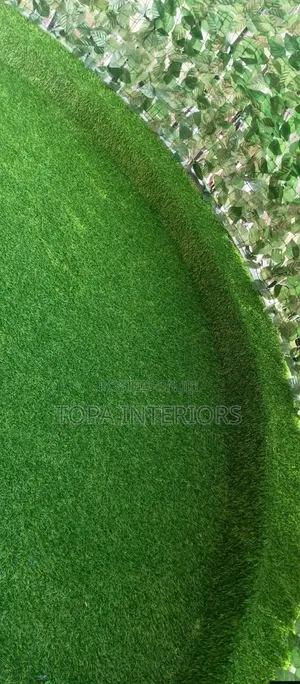 Curved Balcony Artificial Floor Grass Carpets Installation