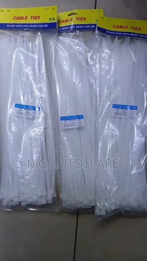 White Cable Tie Wraps 8 × 400 Mm