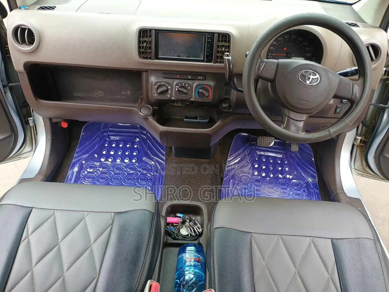 Toyota Passo 2015 Silver