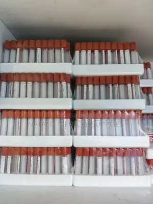 Red Top Vacutainers 100s