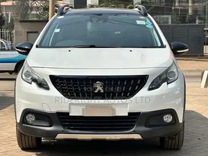 Peugeot 2008 2019 White