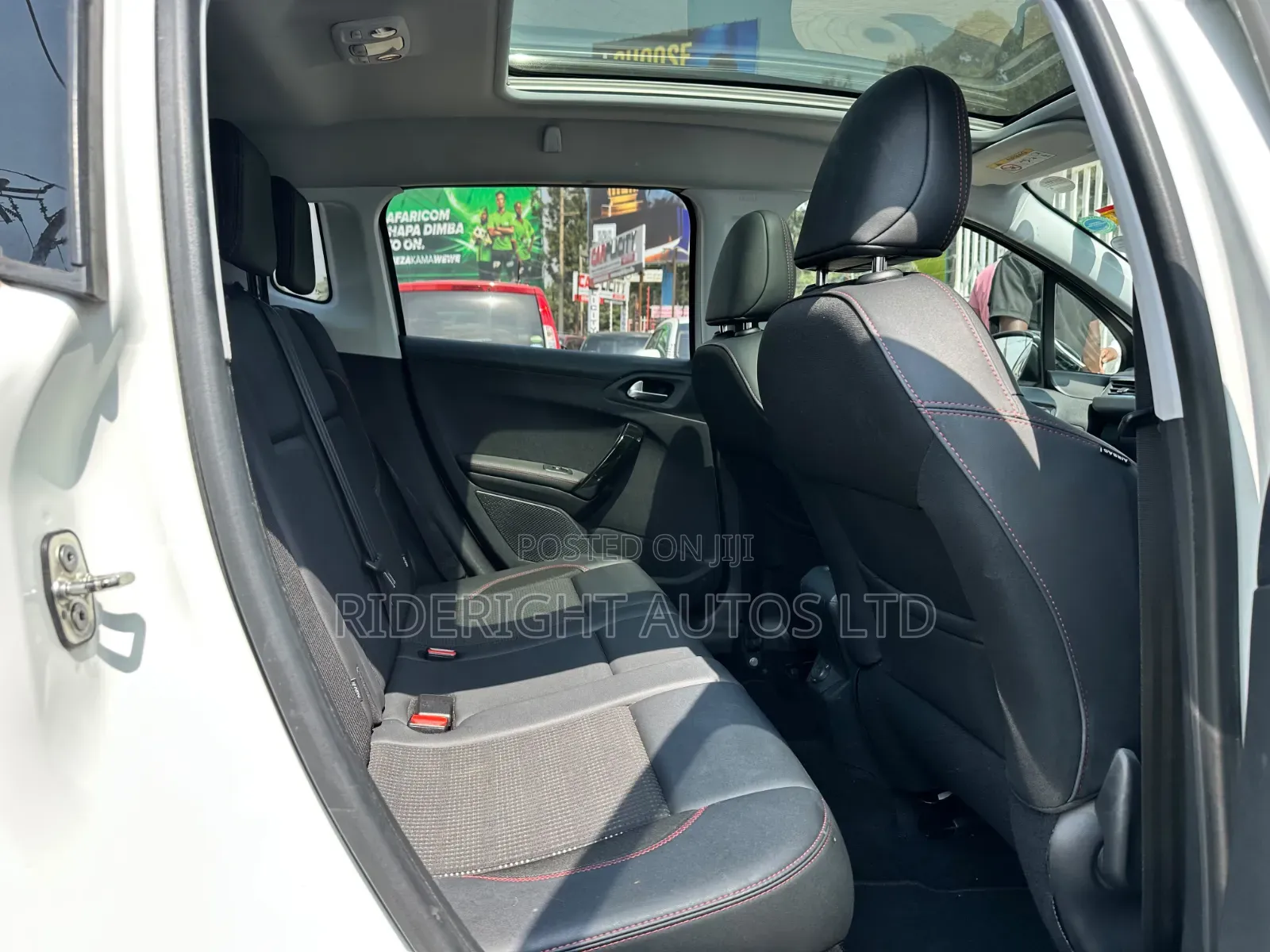 Peugeot 2008 2019 White